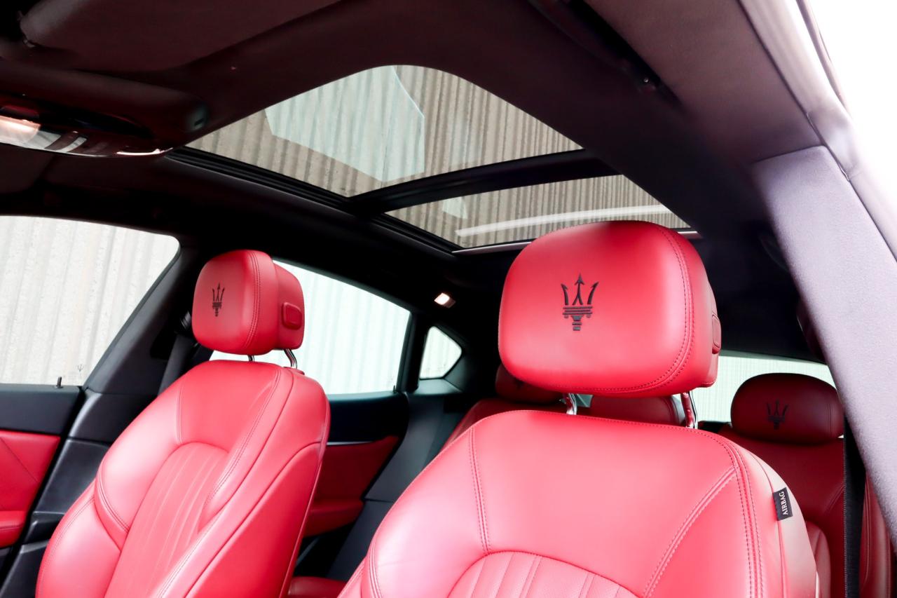 2019 Maserati Levante  Photo