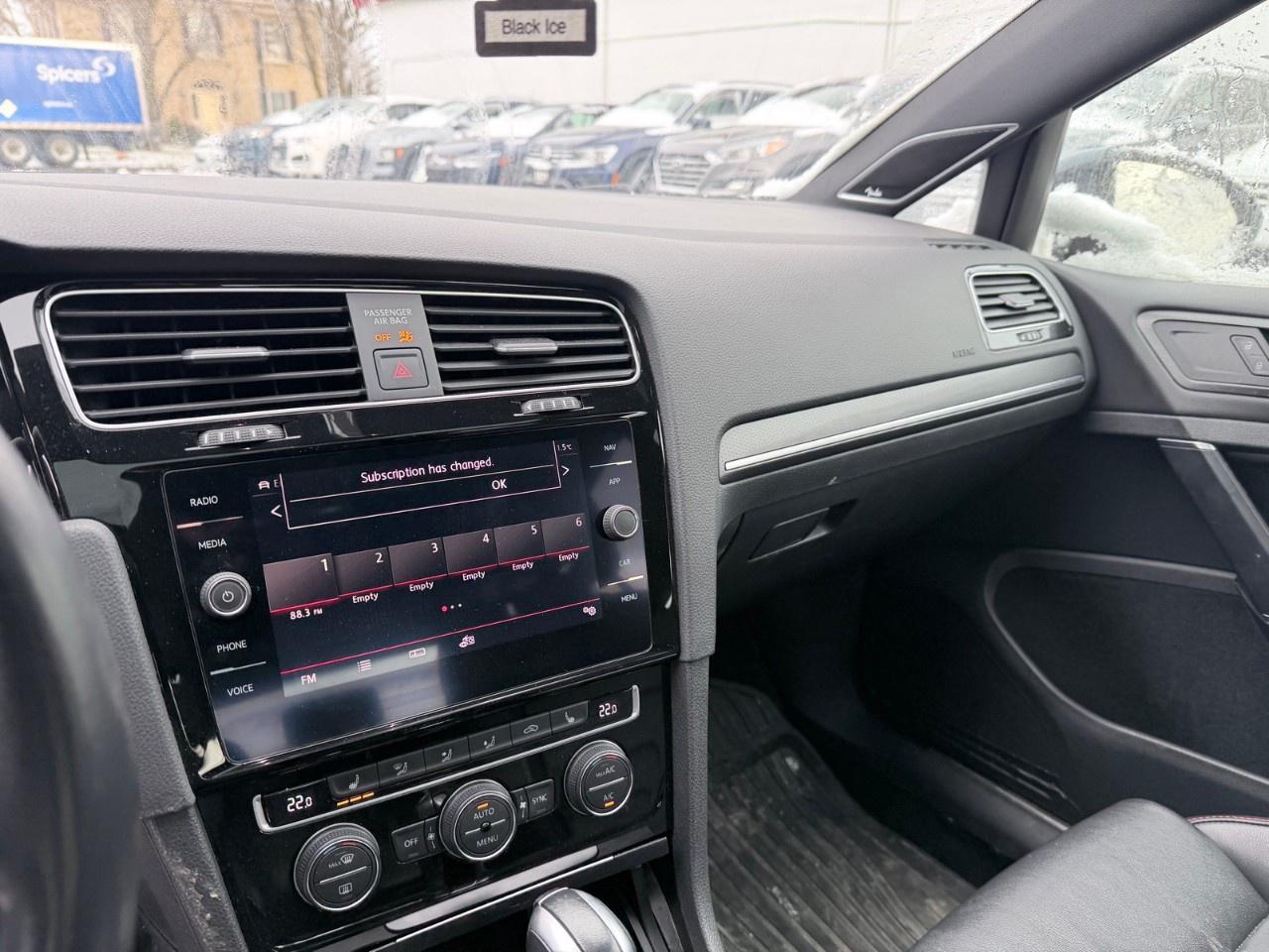 2020 Volkswagen Golf GTI 2.0T Autobahn DSG Photo