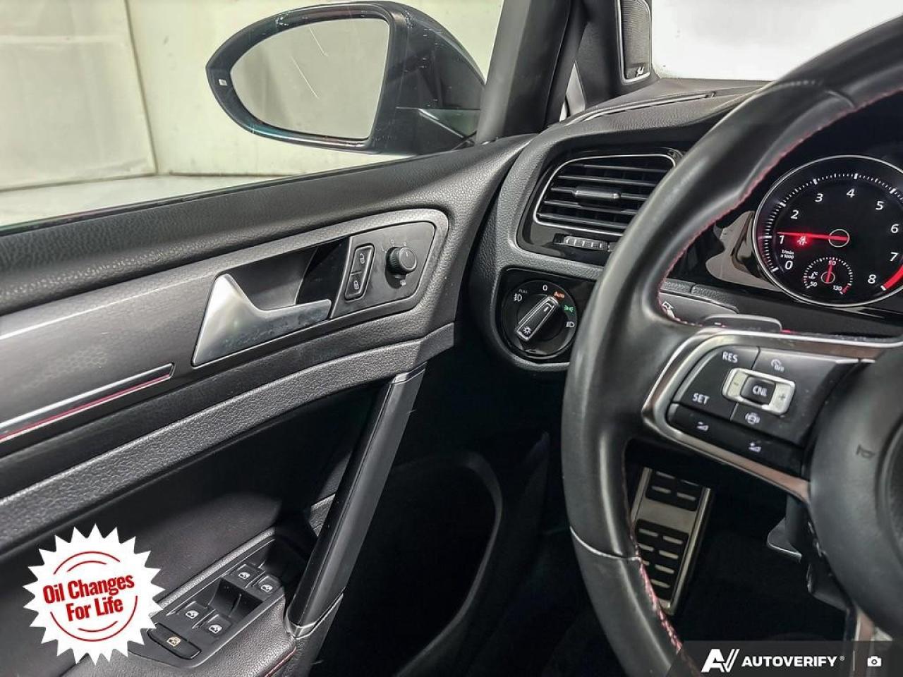 2020 Volkswagen Golf GTI 2.0T Autobahn DSG Photo