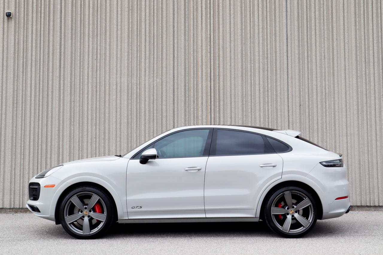 2021 Porsche Cayenne  Photo