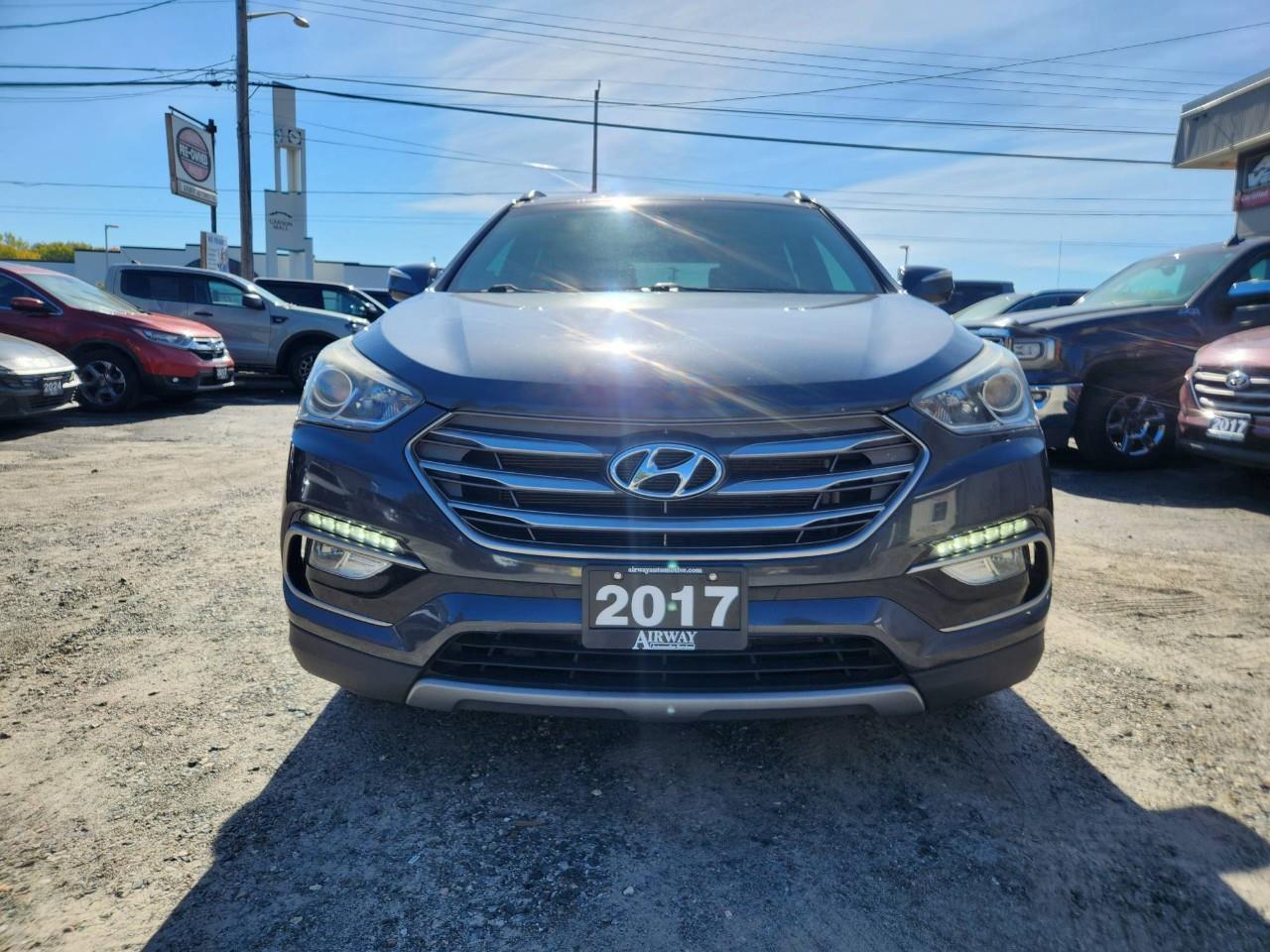 2017 Hyundai Santa Fe Sport 2.4 Premium (A6) 4dr Front-Wheel Drive Photo