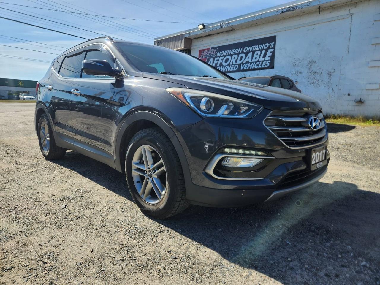 2017 Hyundai Santa Fe Sport 2.4 Premium (A6) 4dr Front-Wheel Drive Photo0