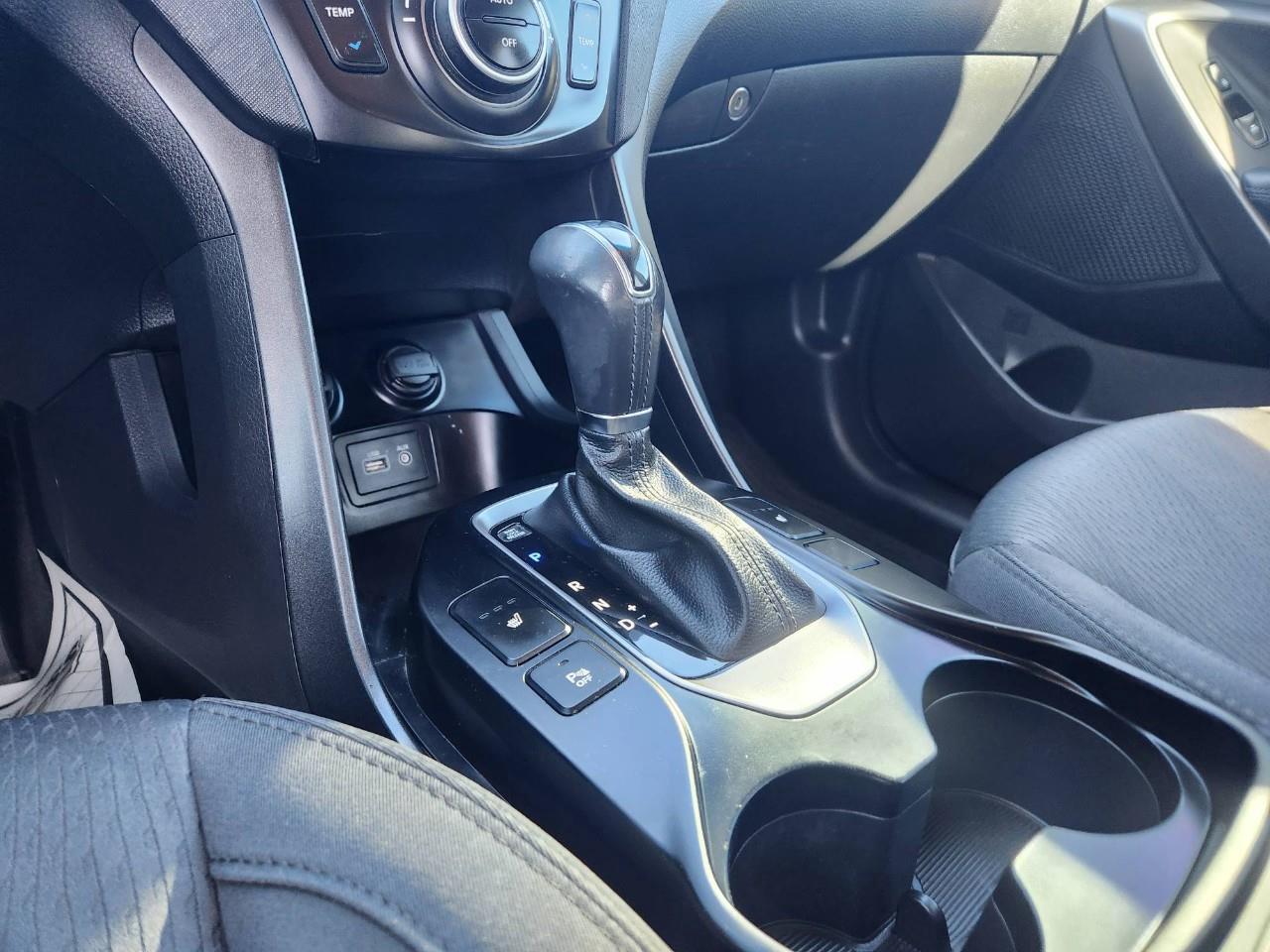 2017 Hyundai Santa Fe Sport 2.4 Premium (A6) 4dr Front-Wheel Drive Photo