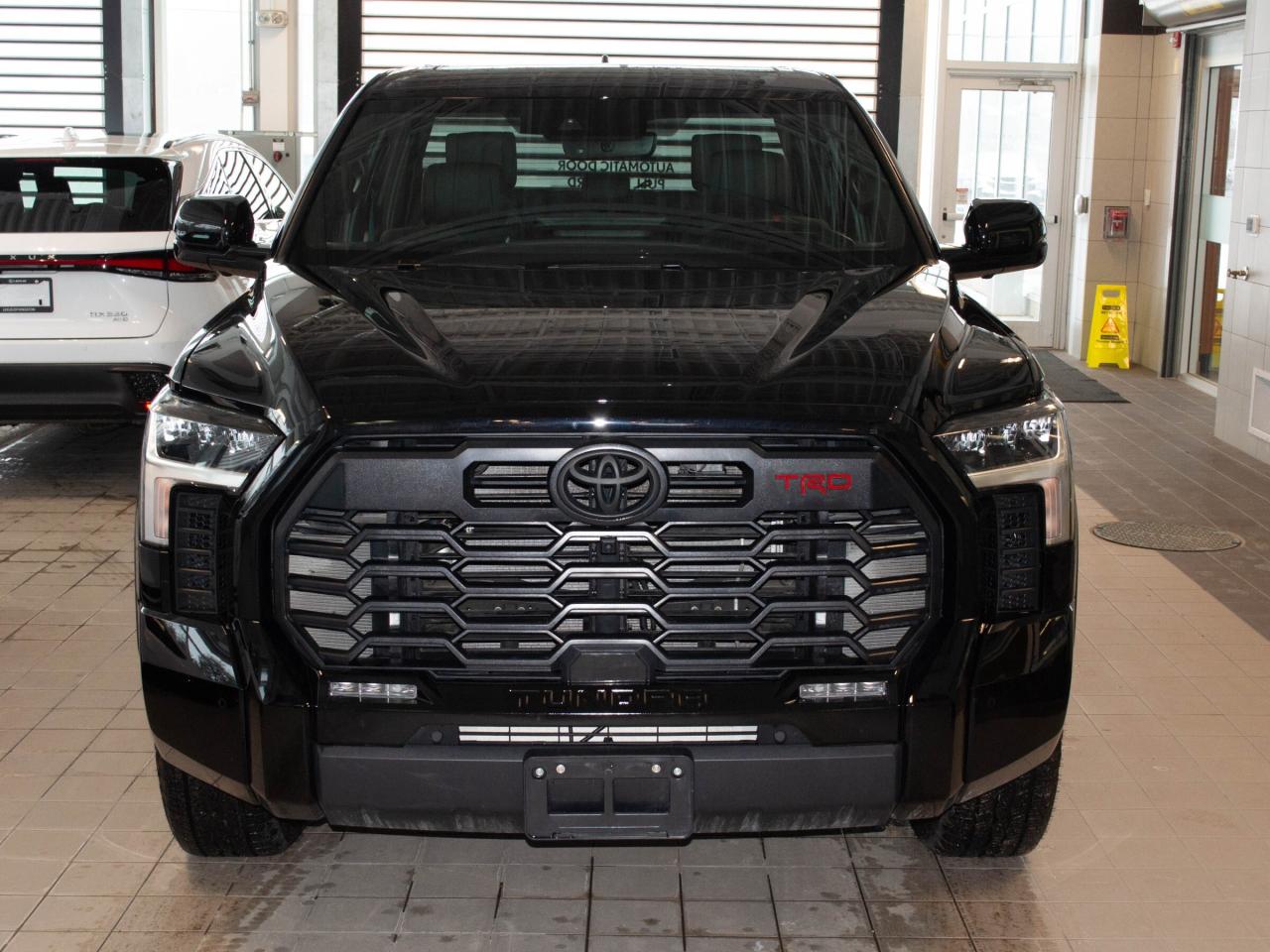 2025 Toyota Tundra Limited  Photo