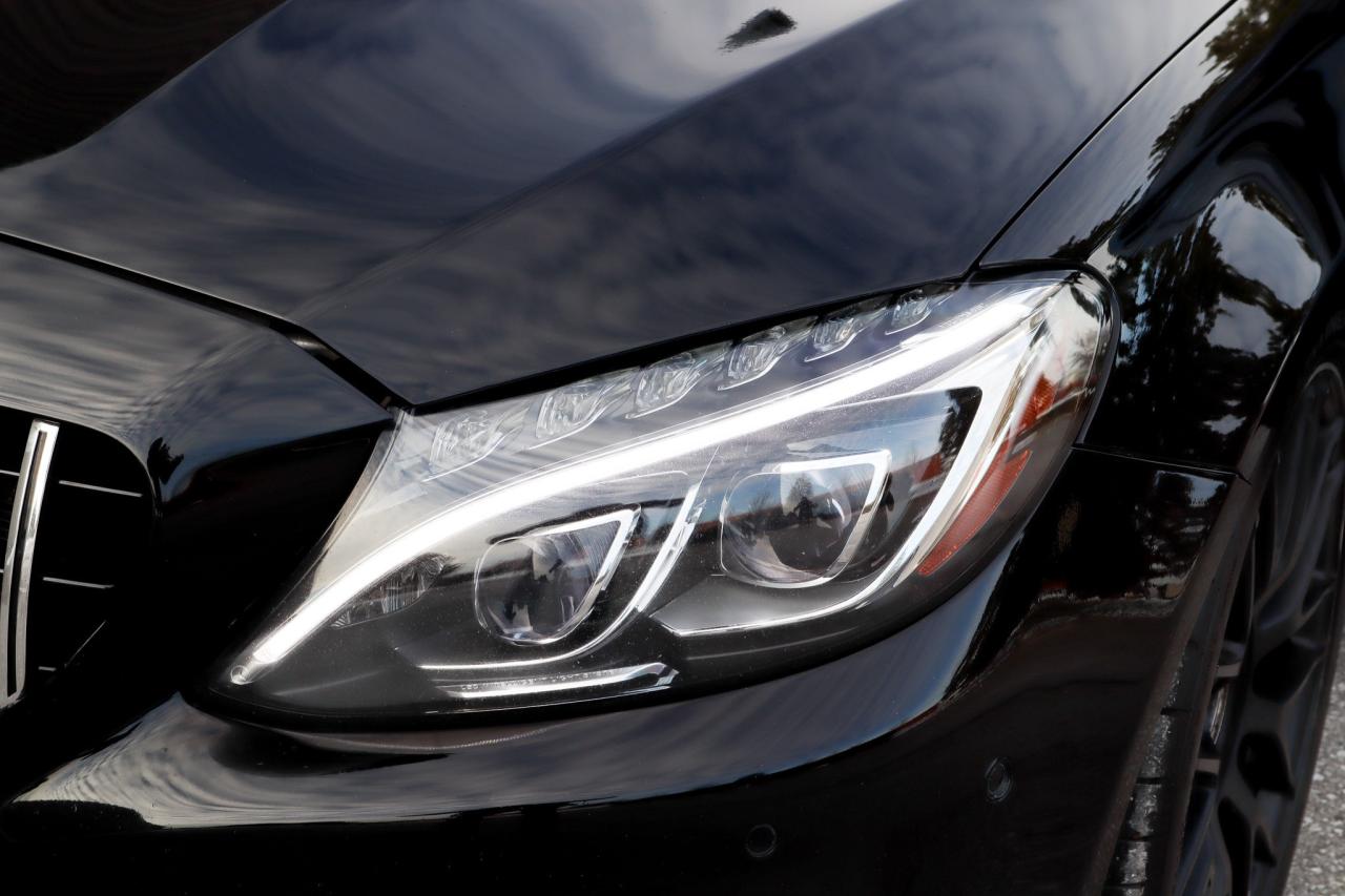 2017 Mercedes-Benz C-Class  Photo