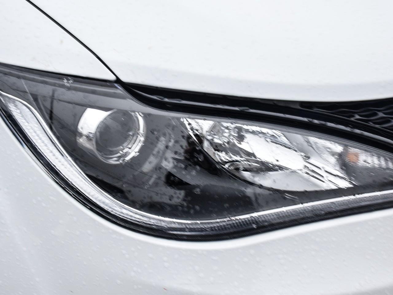 2020 Chrysler Pacifica Launch Edition 360 Cam   ACC + Lane Keep Photo