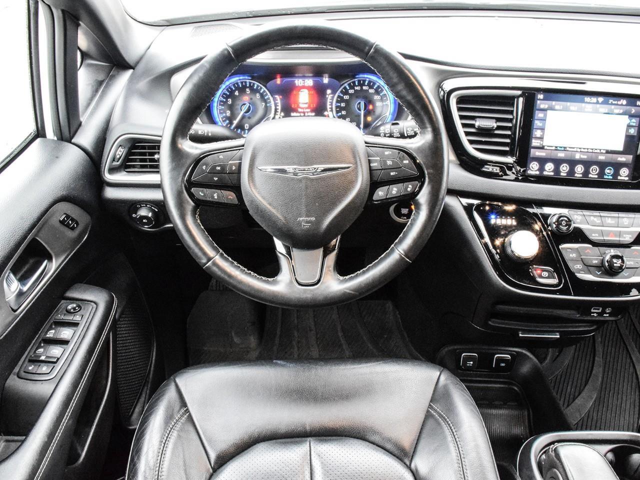 2020 Chrysler Pacifica Launch Edition 360 Cam   ACC + Lane Keep Photo