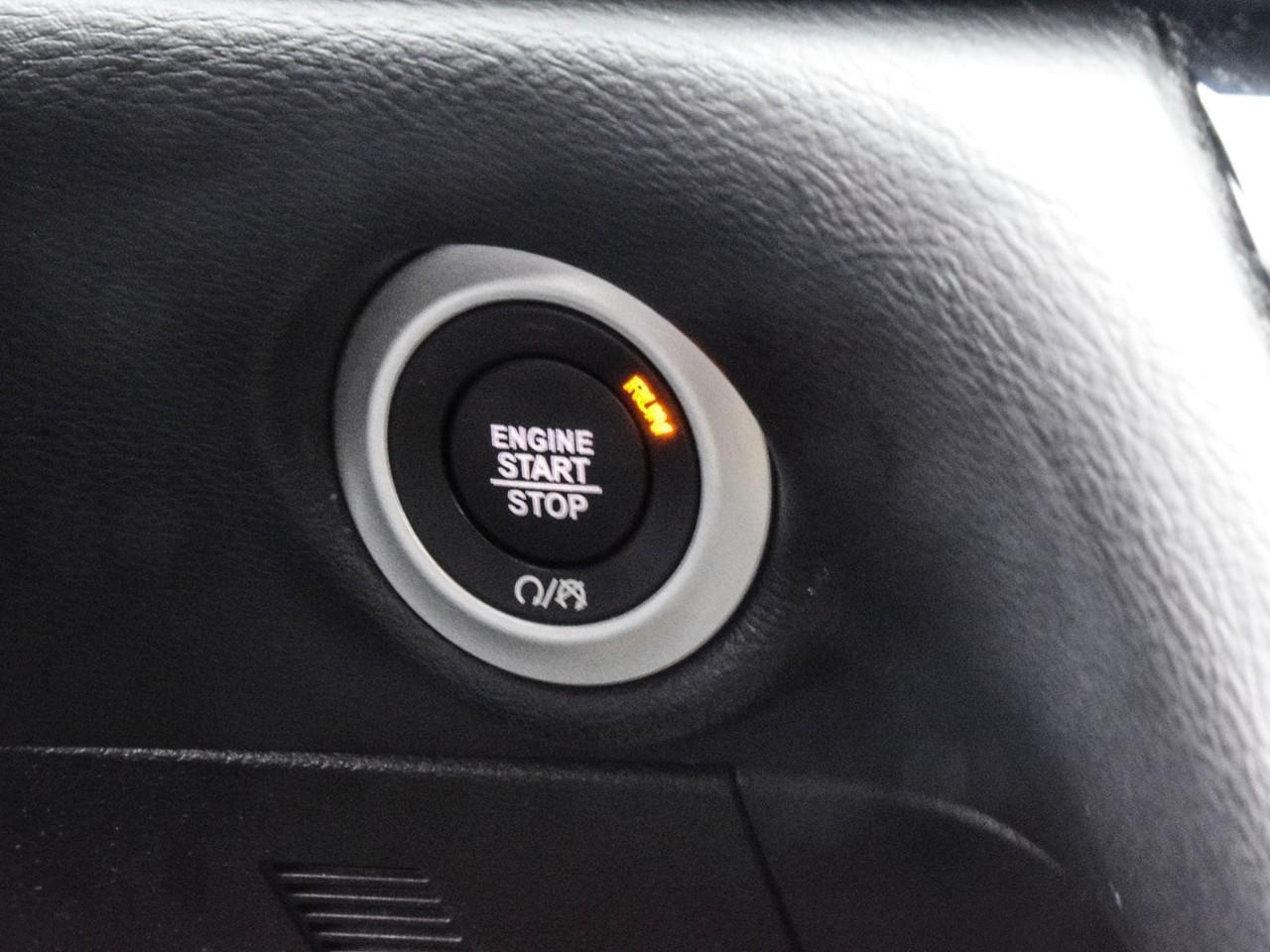 2020 Chrysler Pacifica Launch Edition 360 Cam   ACC + Lane Keep Photo