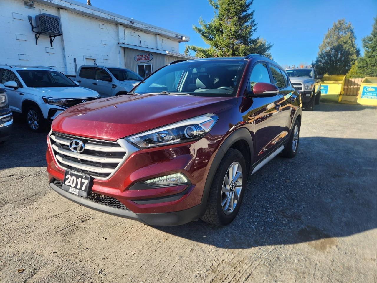 2017 Hyundai Tucson SE 2.0 4dr All-Wheel Drive Photo2