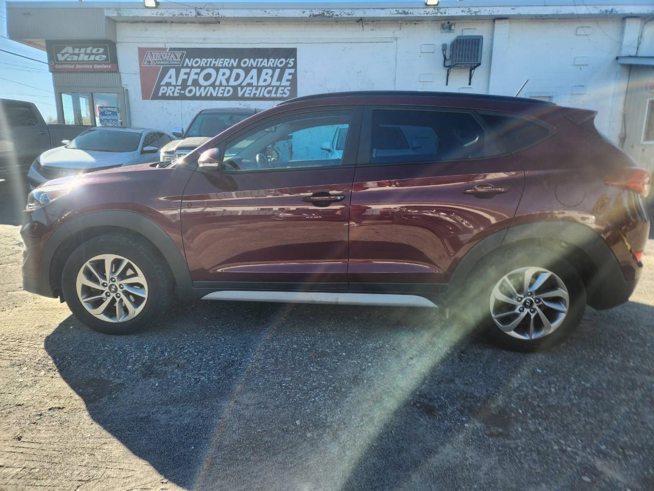2017 Hyundai Tucson SE 2.0 4dr All-Wheel Drive Photo3