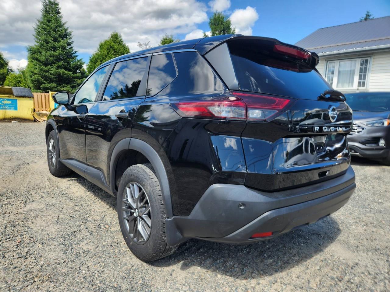 2021 Nissan Rogue S 4dr All-wheel Drive Photo4