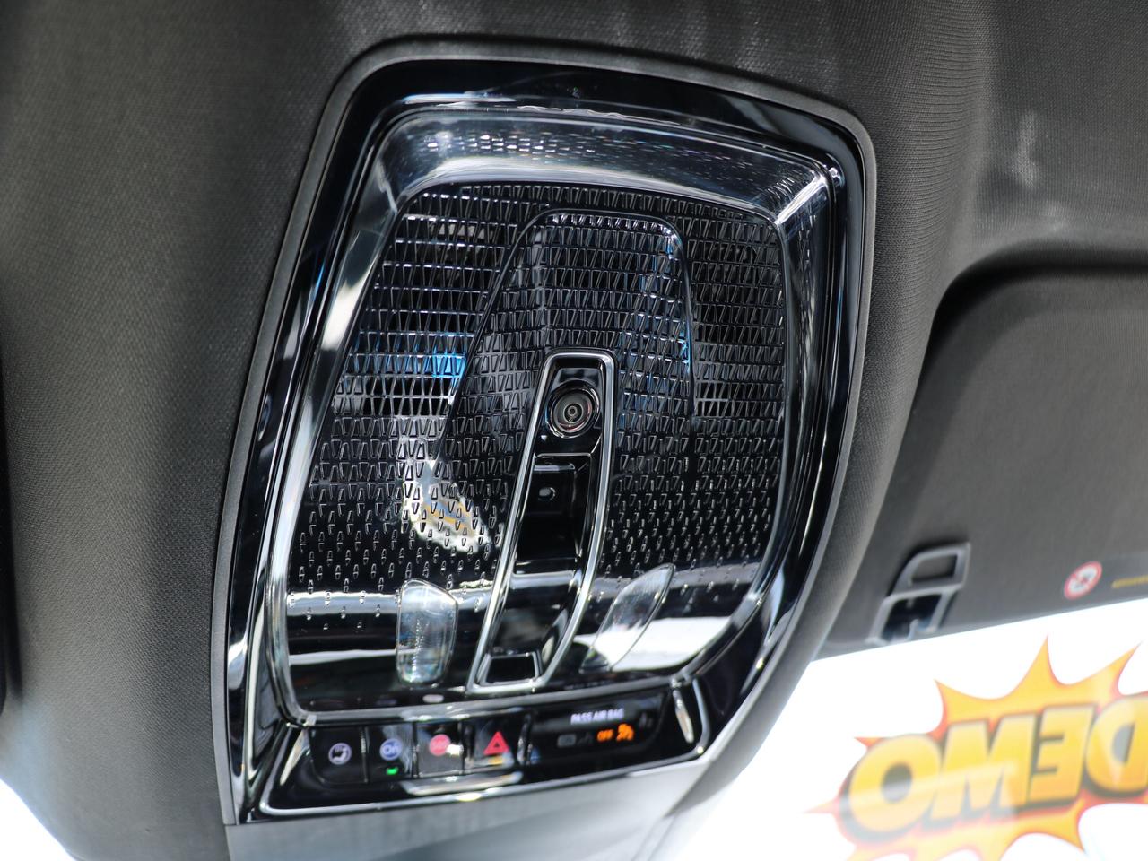 2025 Cadillac Escalade IQ Luxury 1 4dr All-Wheel Drive Photo