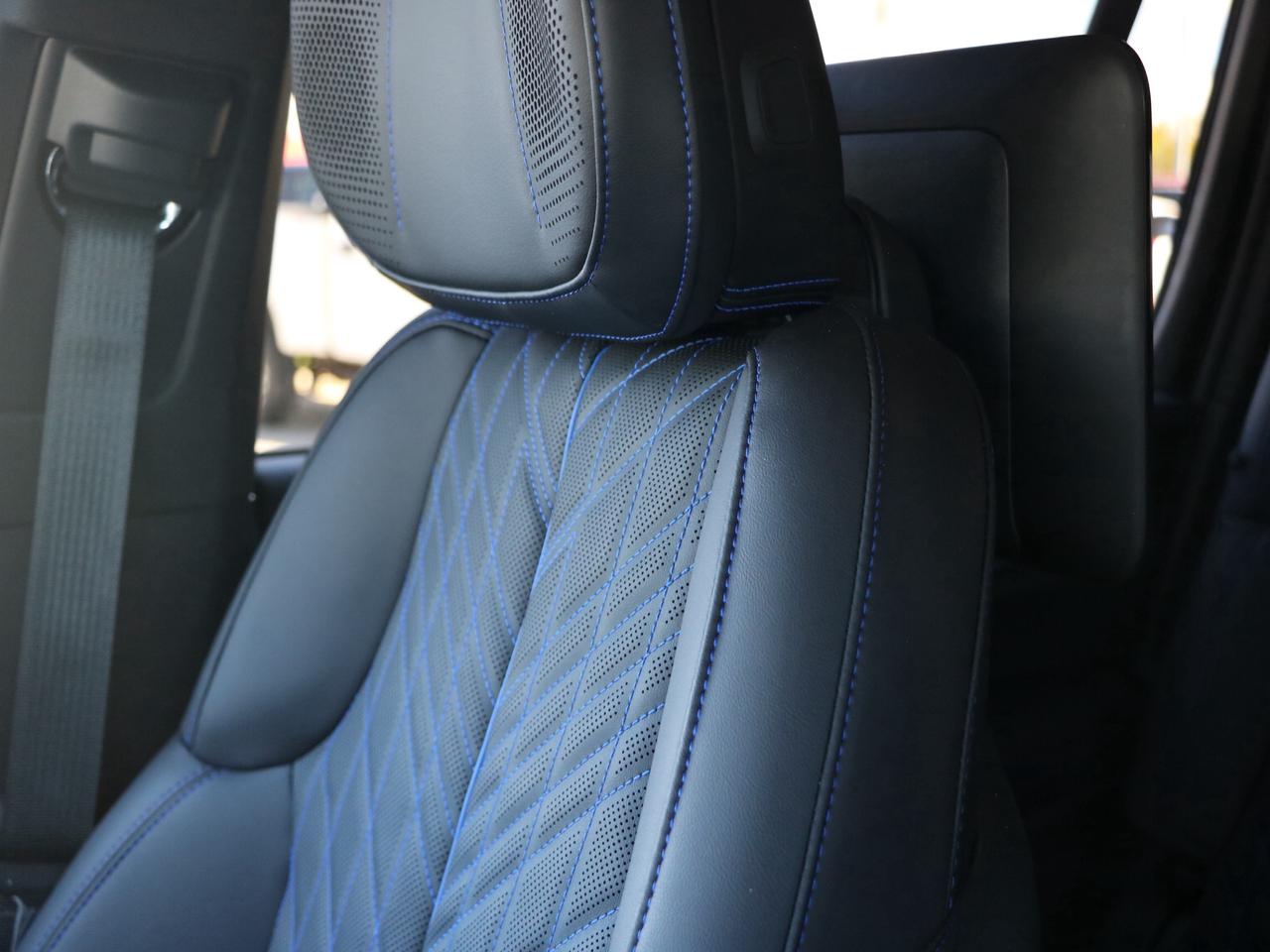2025 Cadillac Escalade IQ Luxury 1 4dr All-Wheel Drive Photo