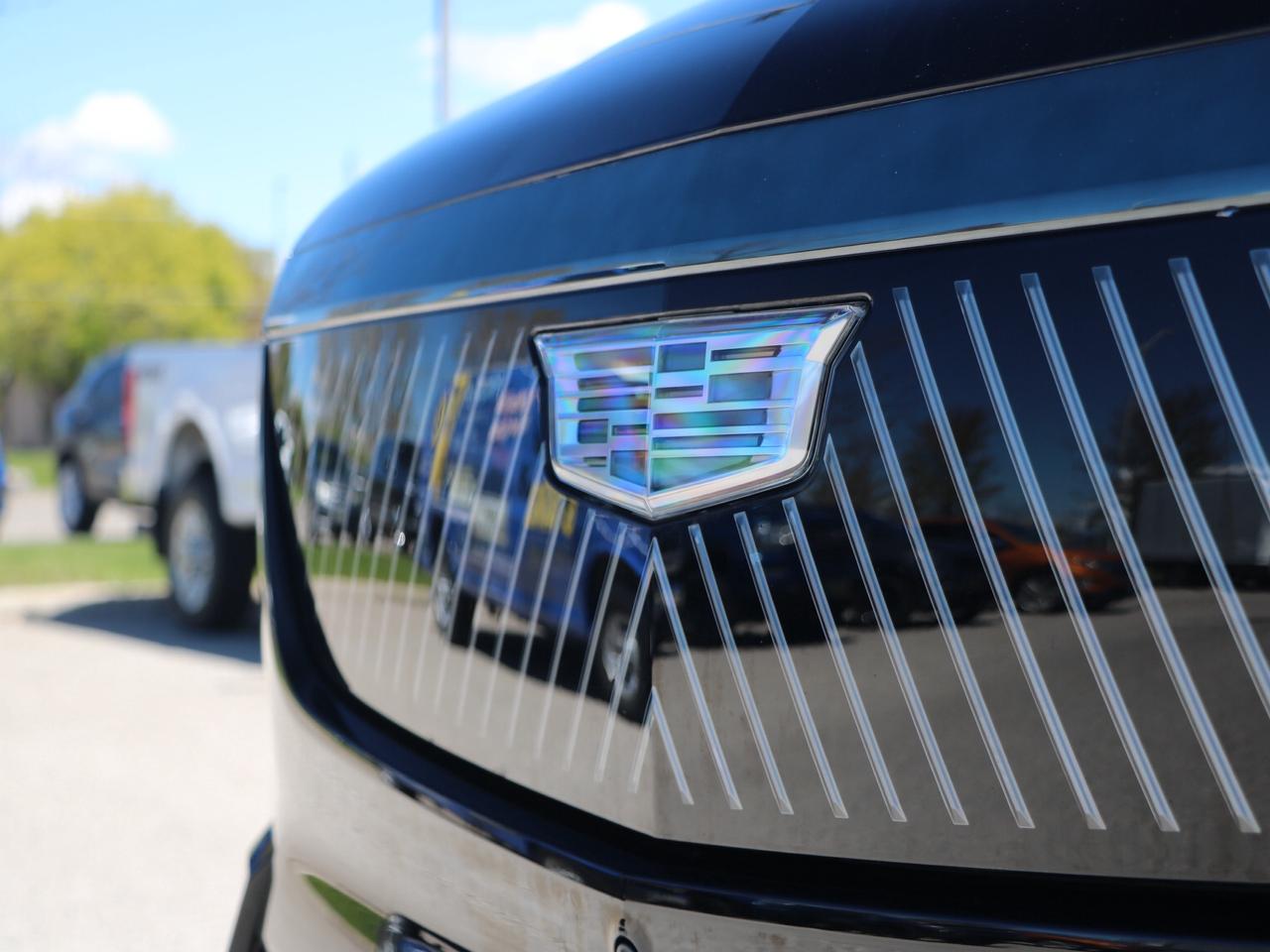 2025 Cadillac Escalade IQ Luxury 1 4dr All-Wheel Drive Photo