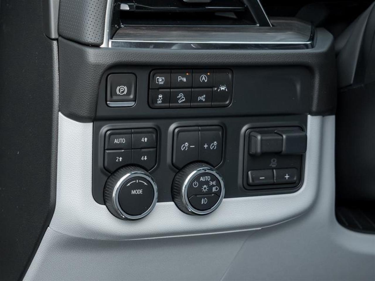 2025 Chevrolet Tahoe Premier 4dr 4x4 Photo