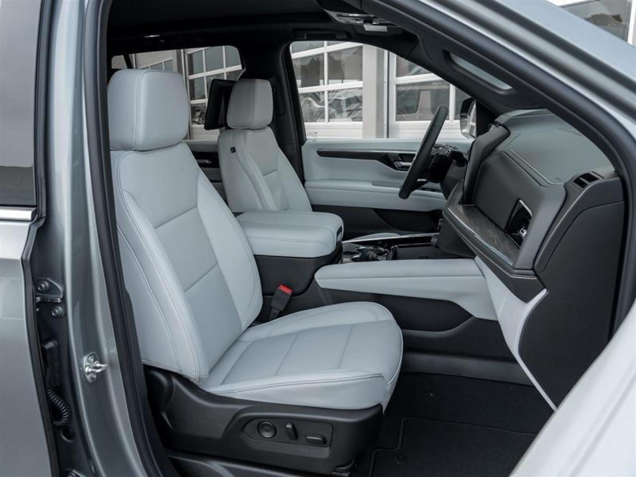 2025 Chevrolet Tahoe Premier 4dr 4x4 Photo