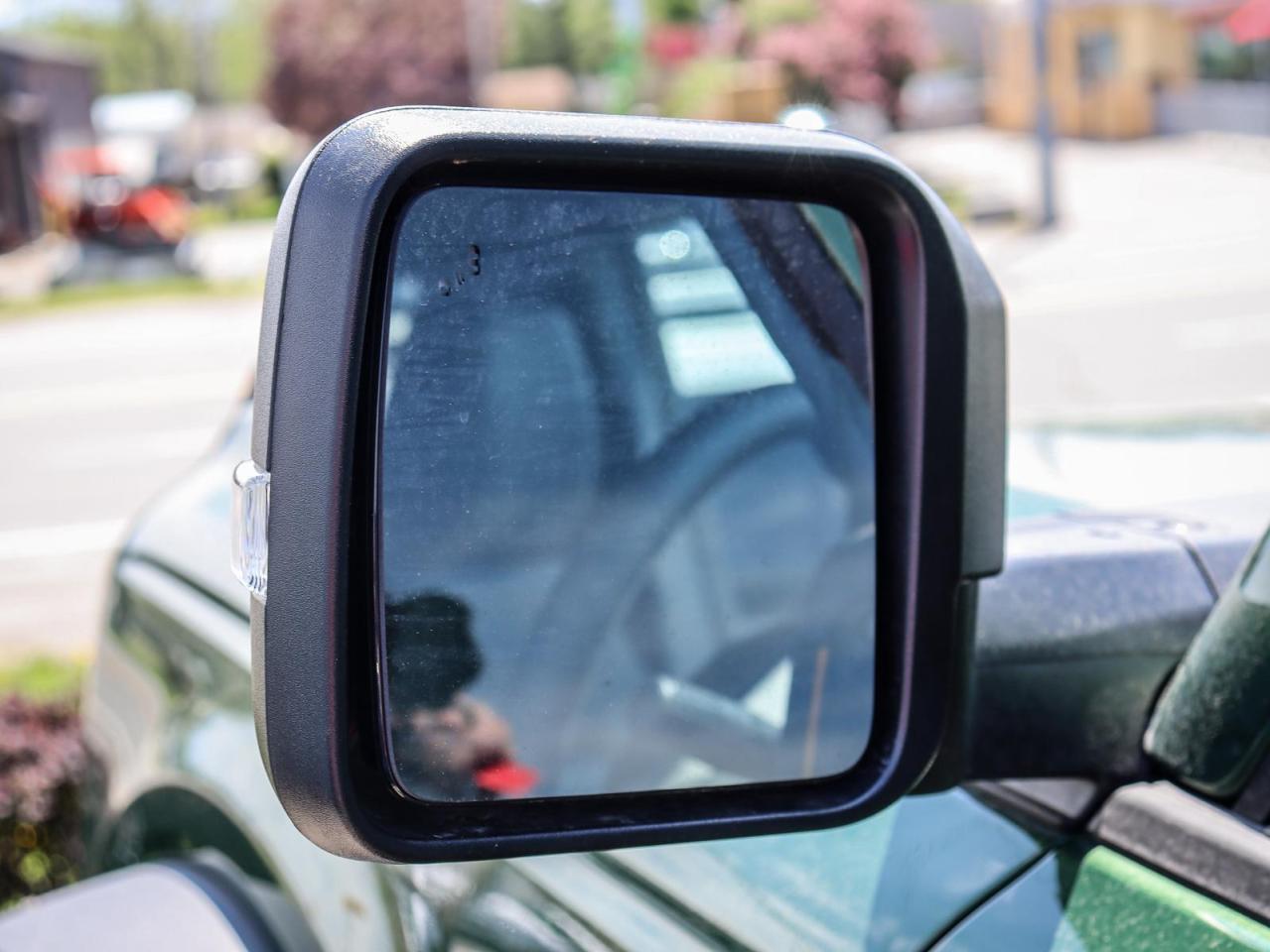 2024 Ford Bronco Badlands 2dr 4x4 Photo4