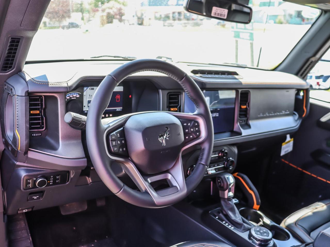 2024 Ford Bronco Badlands 2dr 4x4 Photo