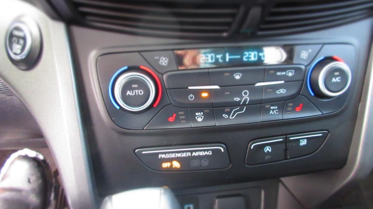 2019 Ford Escape SEL 4dr 4x4 Photo