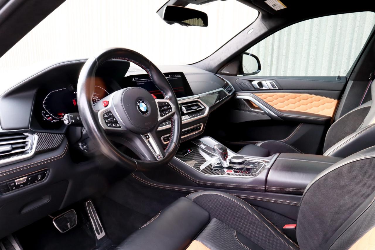 2022 BMW X6 M  Photo