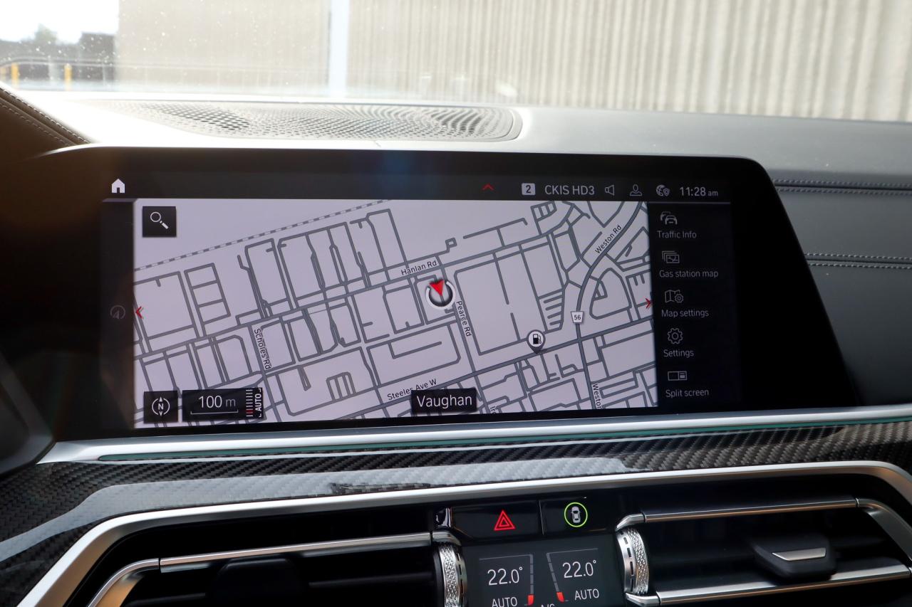 2022 BMW X6 M  Photo