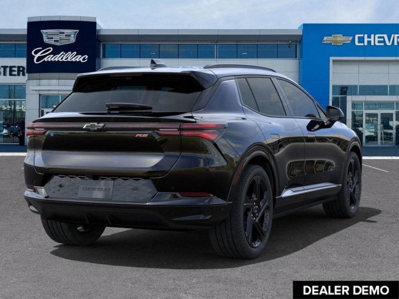 2025 Chevrolet Equinox EV RS 4dr Photo