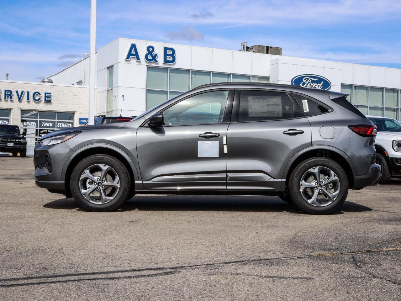 2024 Ford Escape ST-Line Select 4dr All-Wheel Drive Photo