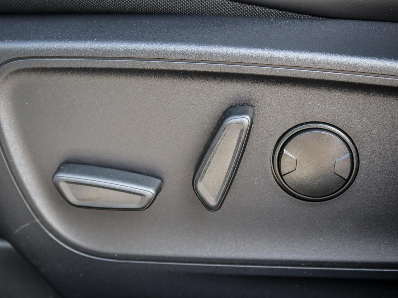 2024 Ford Escape ST-Line Select 4dr All-Wheel Drive Photo