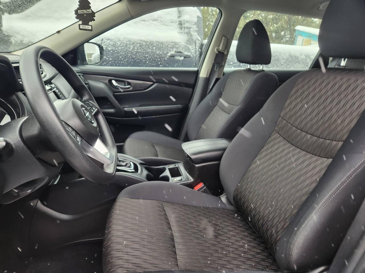 2018 Nissan Rogue S 4dr All-wheel Drive Photo