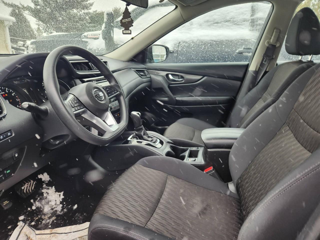 2018 Nissan Rogue S 4dr All-wheel Drive Photo