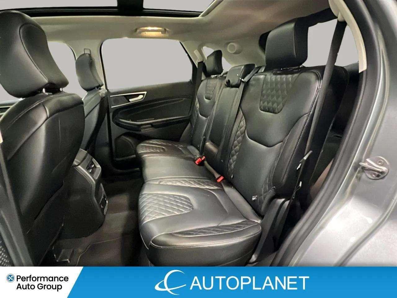 2024 Ford Edge Titanium AWD, Pano Roof, Heated Seats, Bluetooth Photo