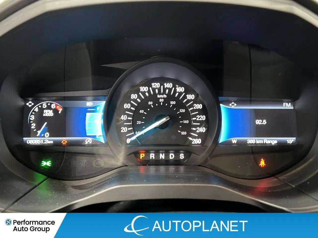 2024 Ford Edge Titanium AWD, Pano Roof, Heated Seats, Bluetooth Photo