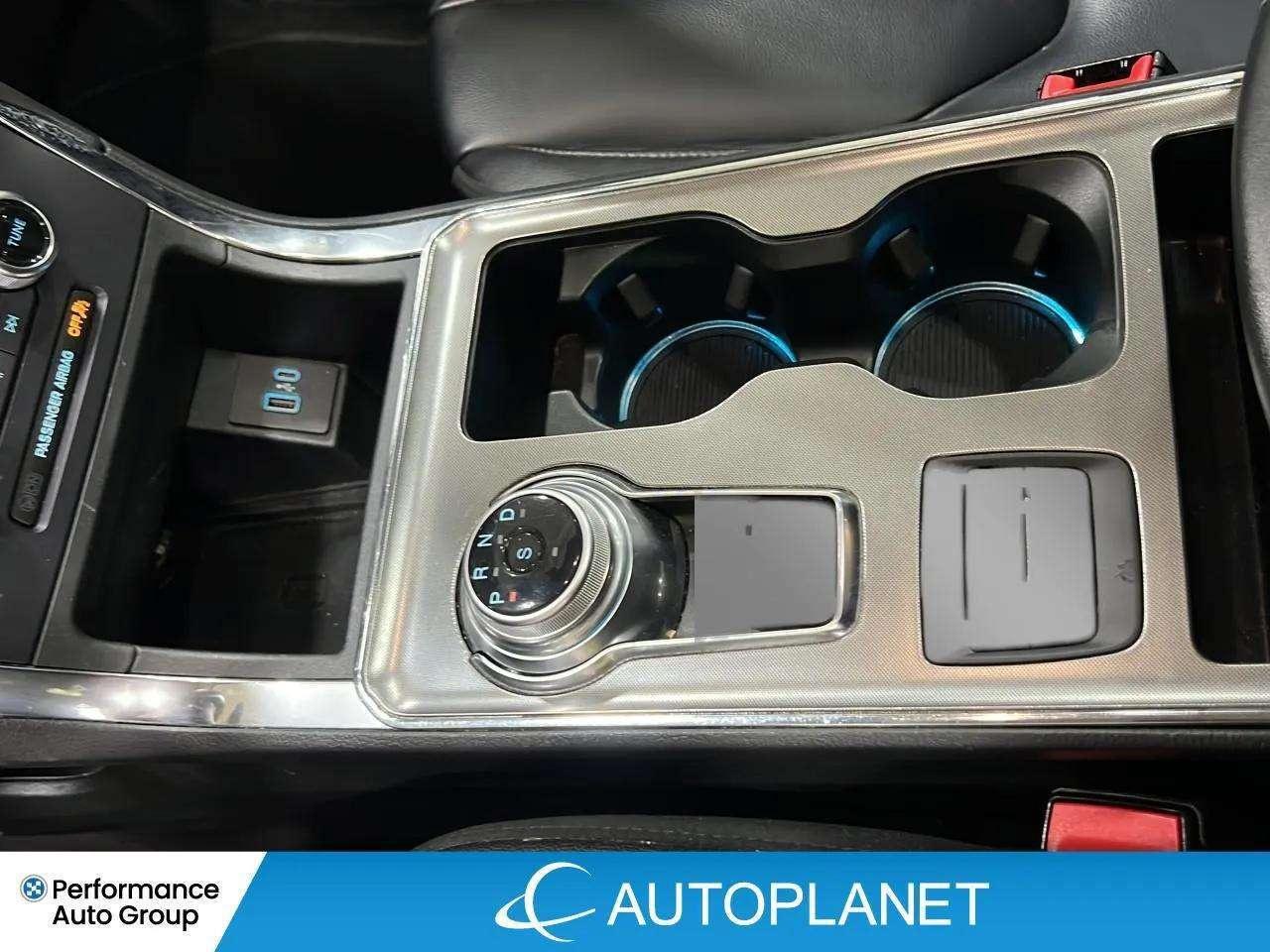 2024 Ford Edge Titanium AWD, Pano Roof, Heated Seats, Bluetooth Photo