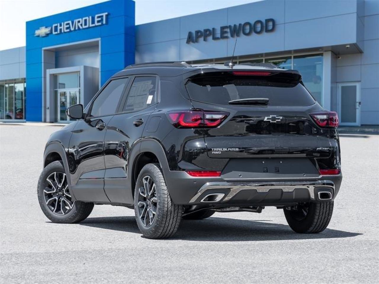 2026 Chevrolet TrailBlazer ACTIV 4dr All-Wheel Drive Photo4