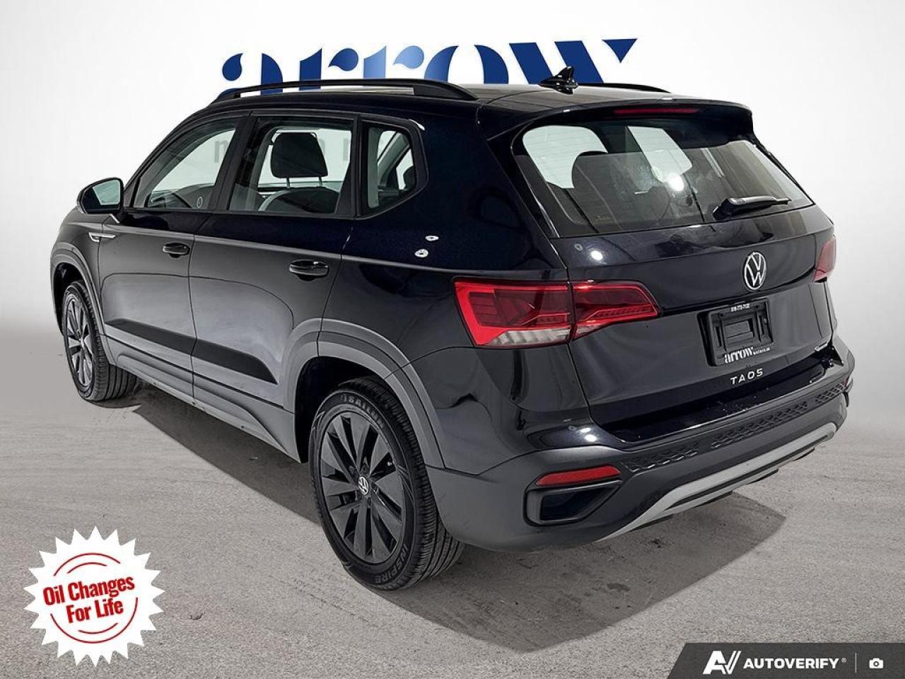 2022 Volkswagen Taos Trendline 4Motion Photo