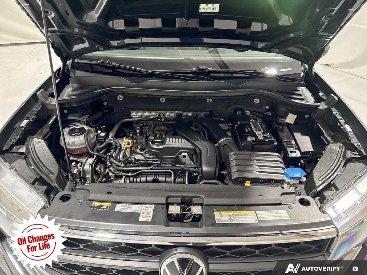 2022 Volkswagen Taos Trendline 4Motion Photo