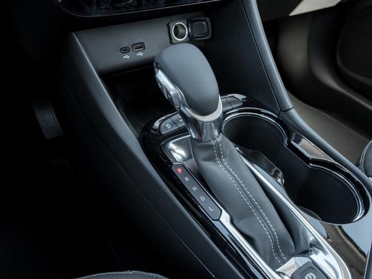 2026 Buick Encore GX Avenir 4dr All-Wheel Drive Photo