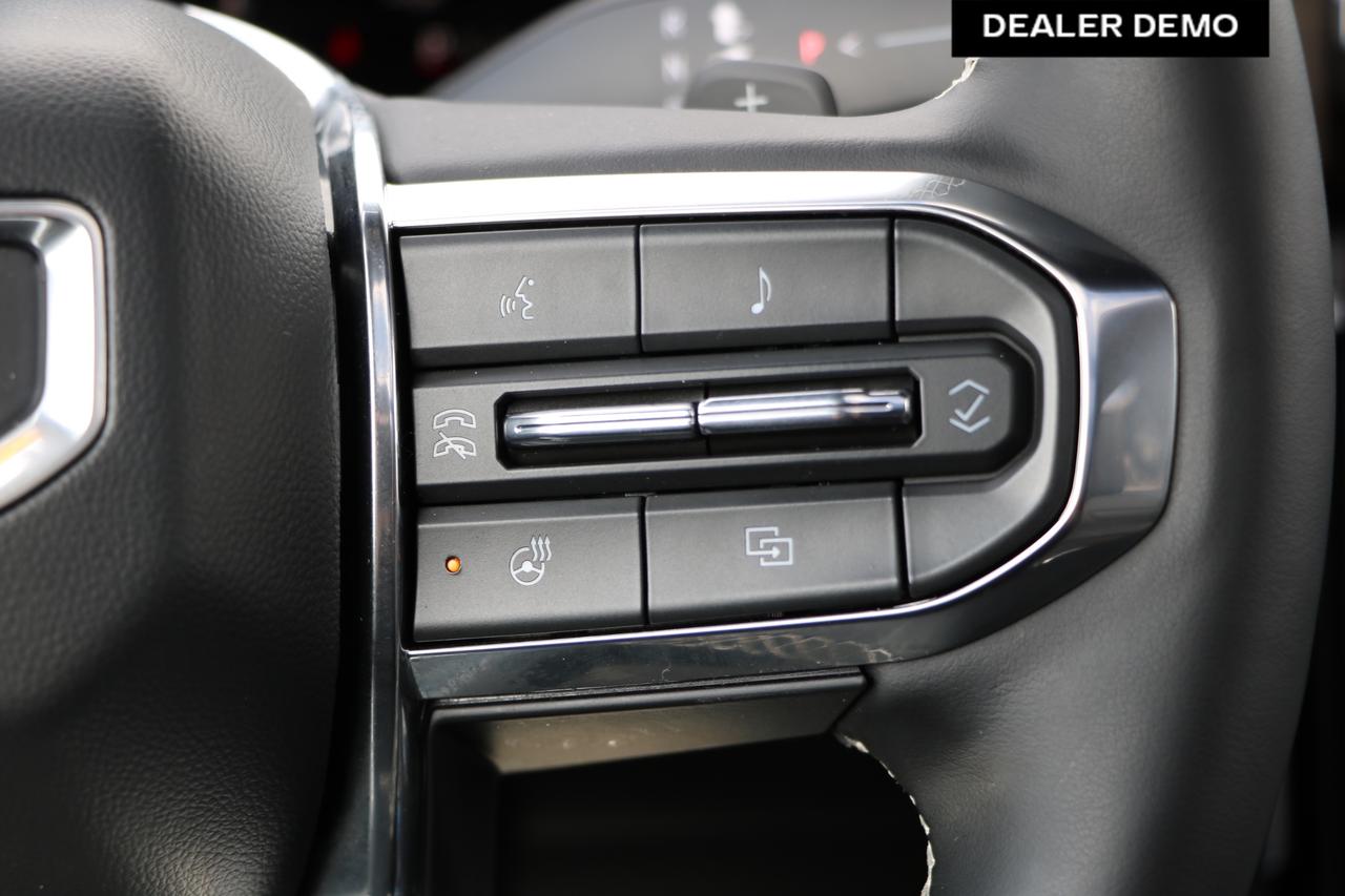 2025 GMC Acadia Denali 4dr All-Wheel Drive Photo