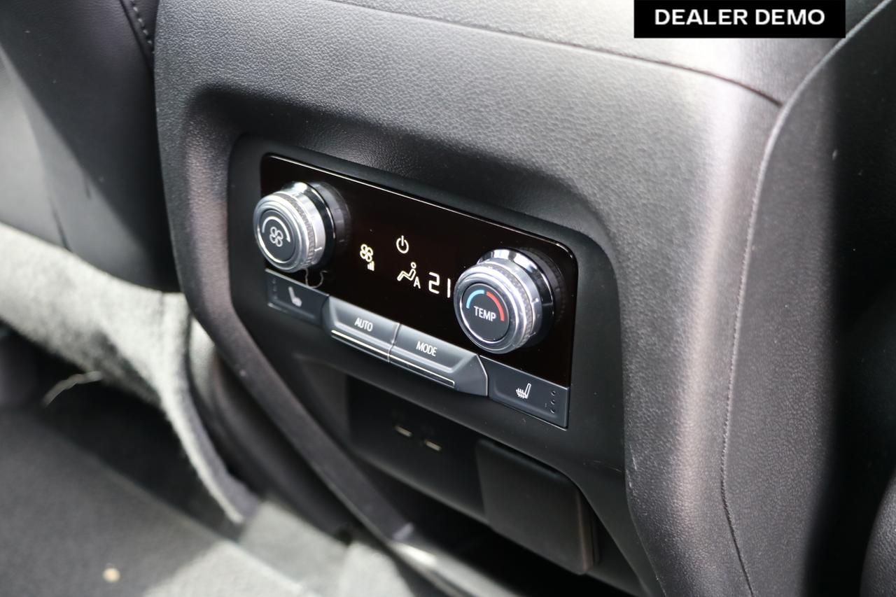 2025 GMC Acadia Denali 4dr All-Wheel Drive Photo