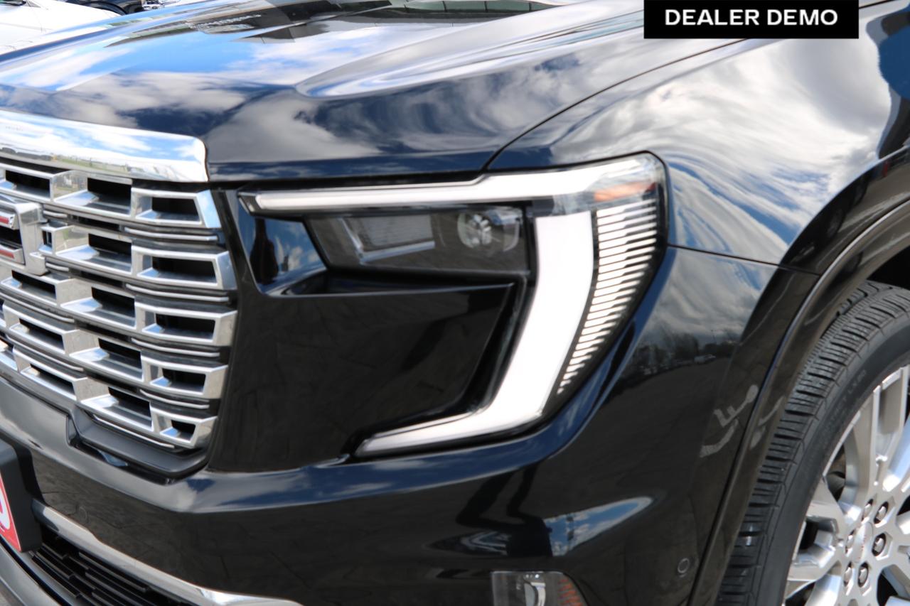 2025 GMC Acadia Denali 4dr All-Wheel Drive Photo