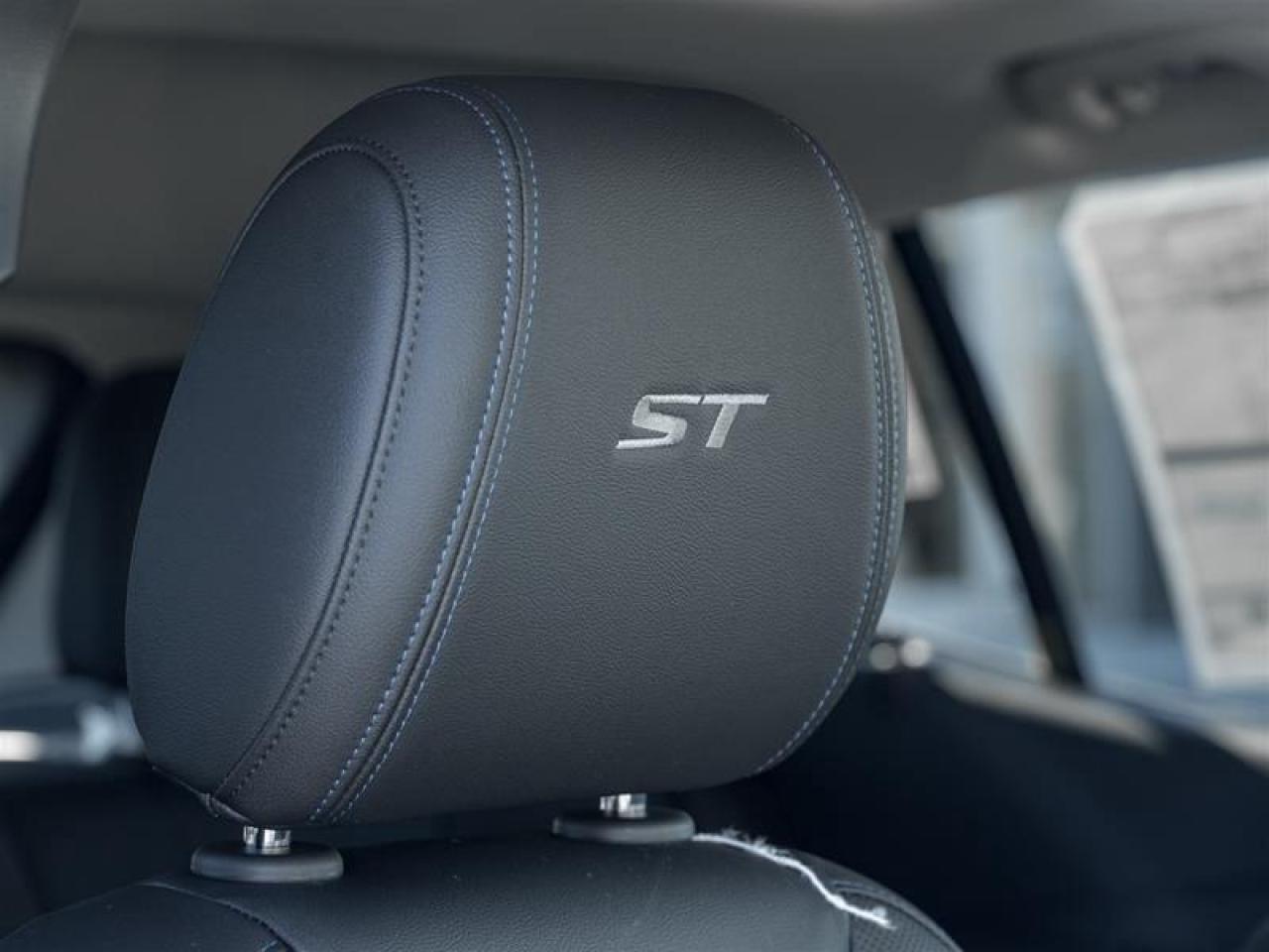 2026 Buick Encore GX Sport Touring 4dr All-Wheel Drive Photo