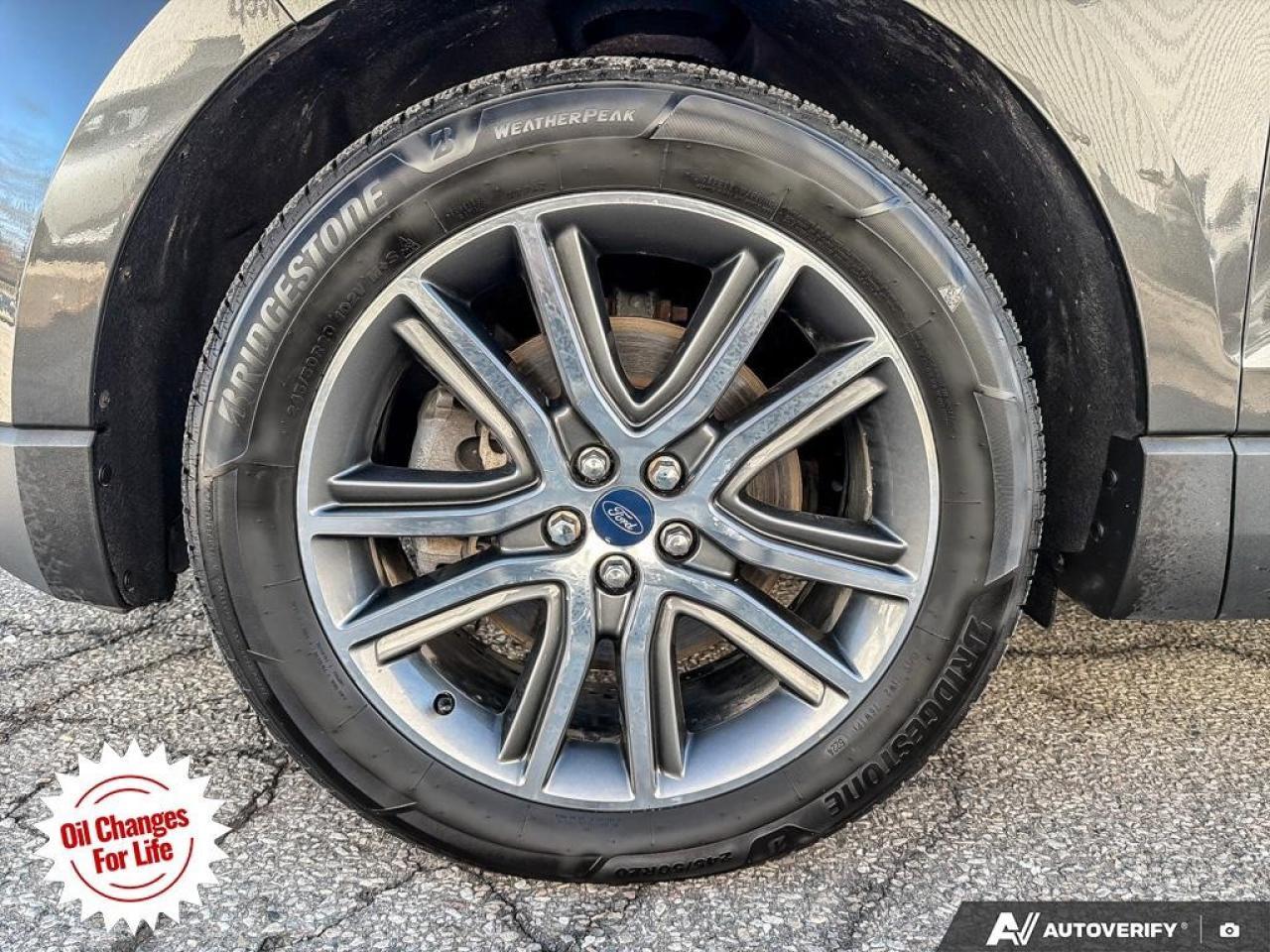 2019 Ford Edge Titanium AWD Photo