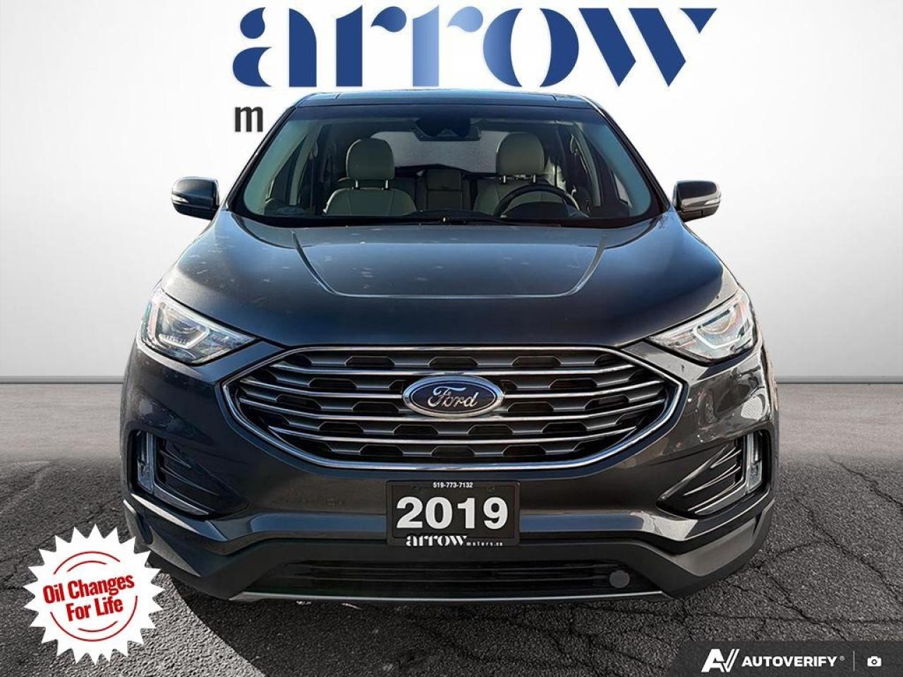 2019 Ford Edge Titanium AWD Photo