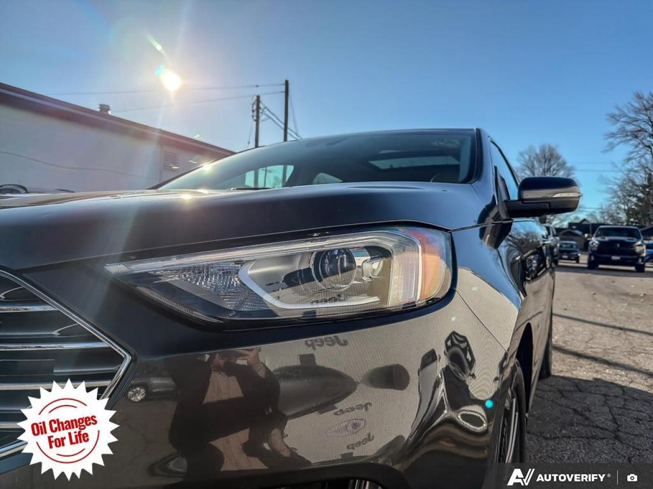 2019 Ford Edge Titanium AWD Photo