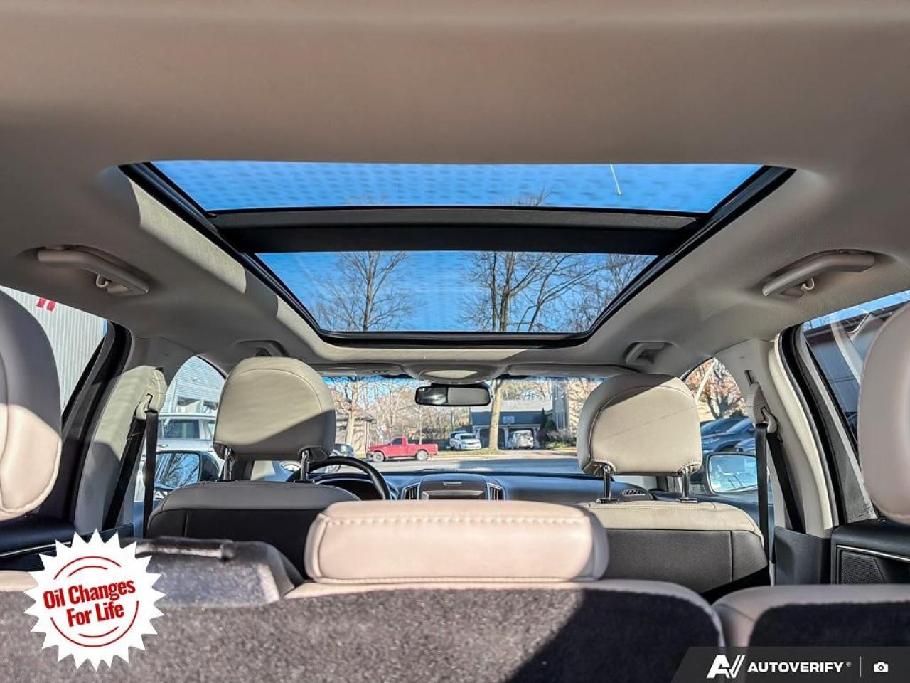 2019 Ford Edge Titanium AWD Photo