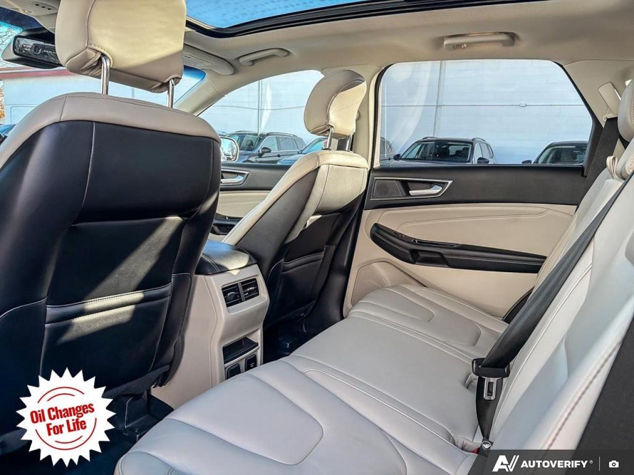 2019 Ford Edge Titanium AWD Photo