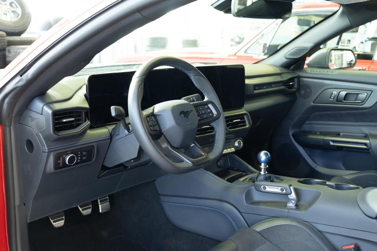 2024 Ford Mustang Dark Horse 2dr Fastback Photo