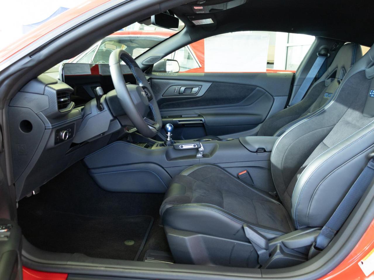 2024 Ford Mustang Dark Horse 2dr Fastback Photo