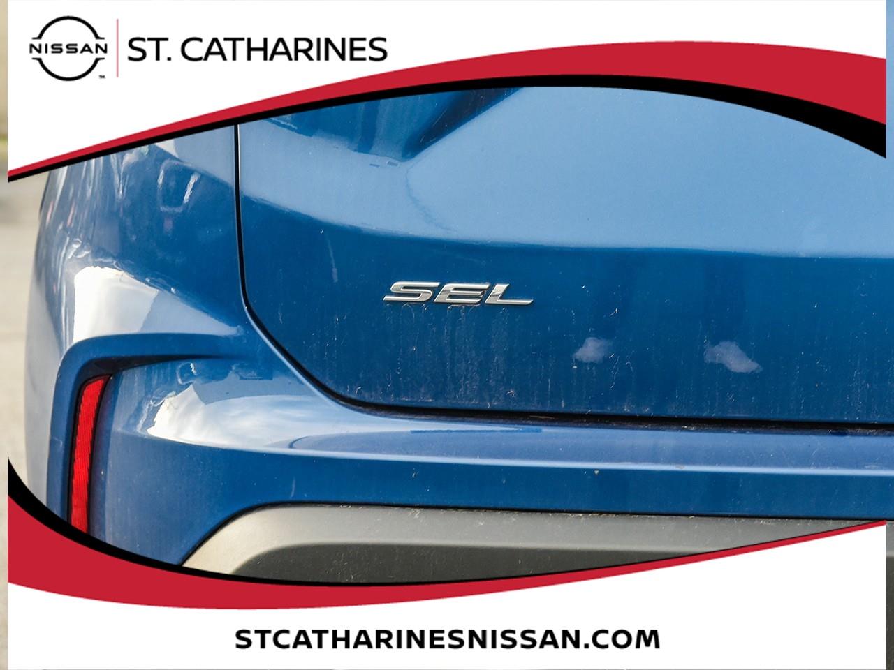 2022 Ford Edge SEL Photo