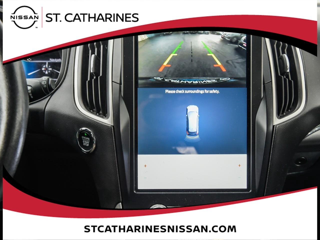 2022 Ford Edge SEL Photo